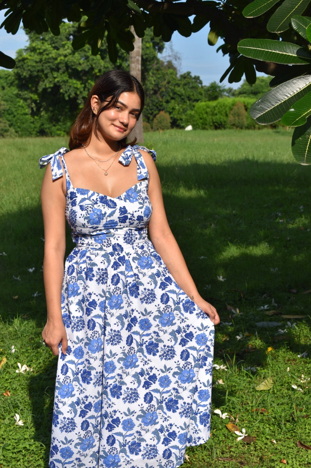Floria Tie-up dress